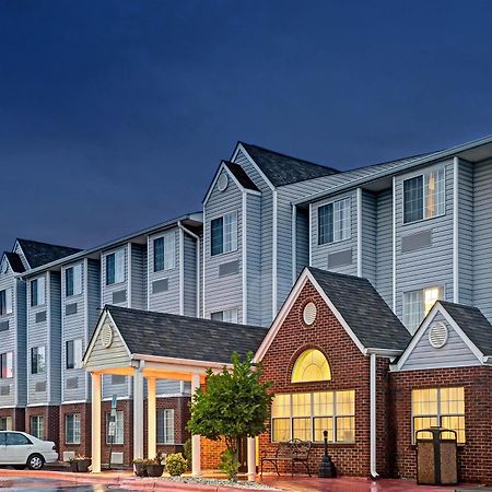 Microtel Inn & Suites By Wyndham Statesville Esterno foto